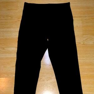 Old Navy Active Capri leggings
